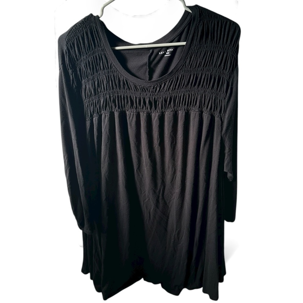 Lane Bryant Women’s Smocked Black Knit Long Sleeve Tunic Top